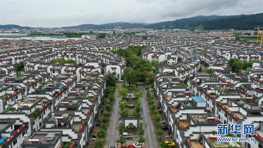 （走向我們的小康生活·圖文互動）（1）“云南第一村”，共同富裕為什么能？